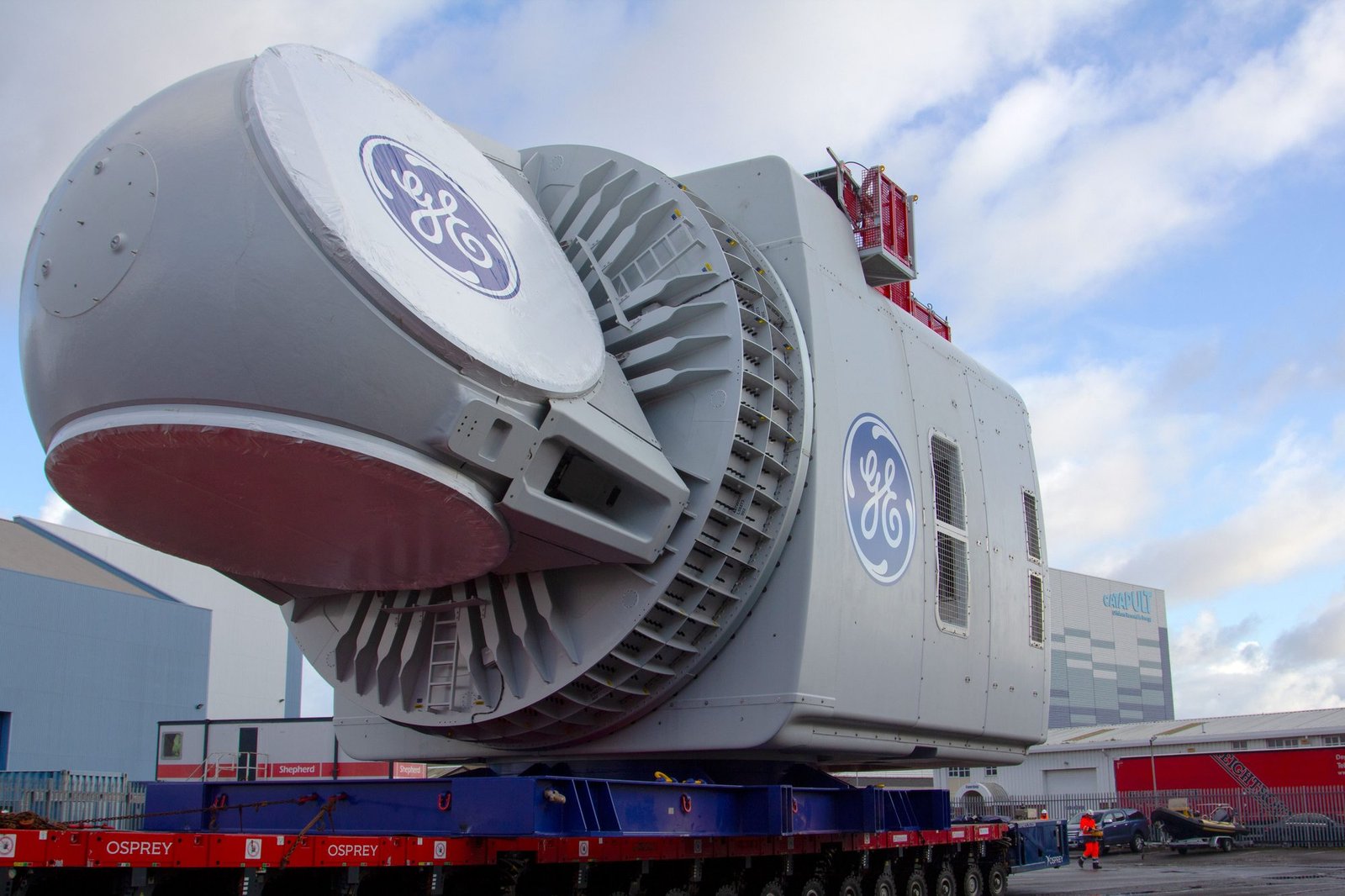 Gas turbine package loaded for transport at the yard