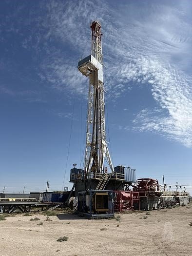 WWL BDW 800-MI 1000 HP Drilling Rig